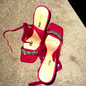 Pink 8.5 fashion heels